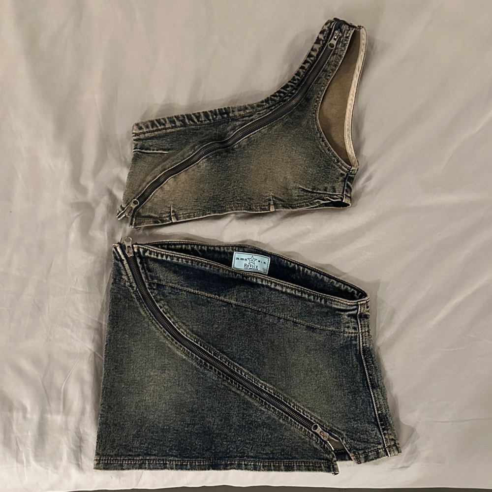 REVICE Black Asymmetrical Women's Jeans